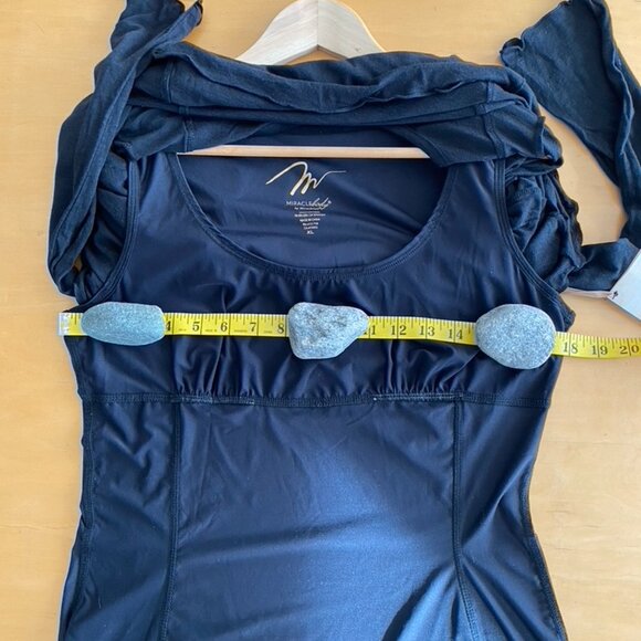 Black XL Miraclebody by Miraclesuit Tunic with smoothing underlayer BNWT - Picture 8 of 16